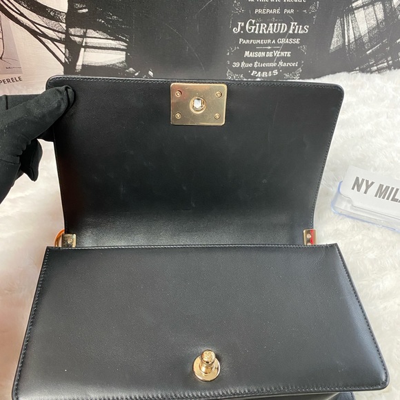 CHANEL
Medium Python Boy Bag - Picture 6 of 12